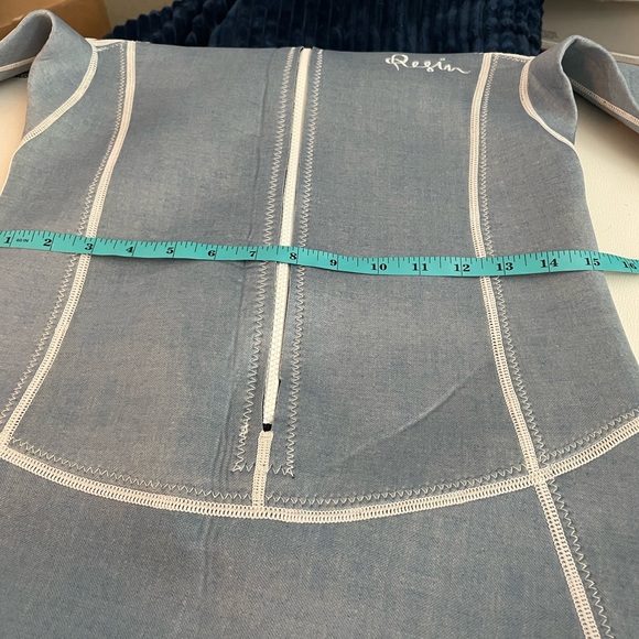 NWT Resin vestal surf suit - Picture 8 of 16